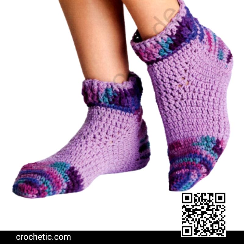 Sporty Footies - Crochet Pattern