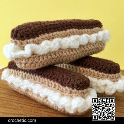 Chocolate Éclair - Crochet Pattern