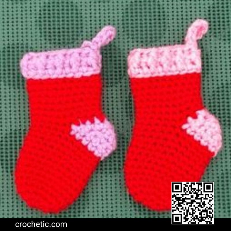 Christmas Stockings - Crochet Pattern