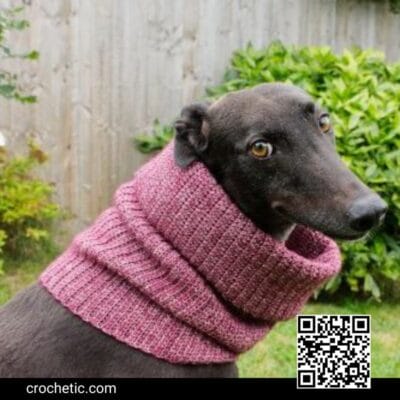 Faye Dog Snood - Crochet Pattern