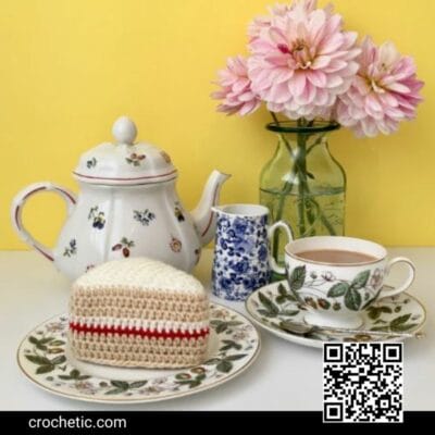 Victoria Sponge Cake - Crochet Pattern