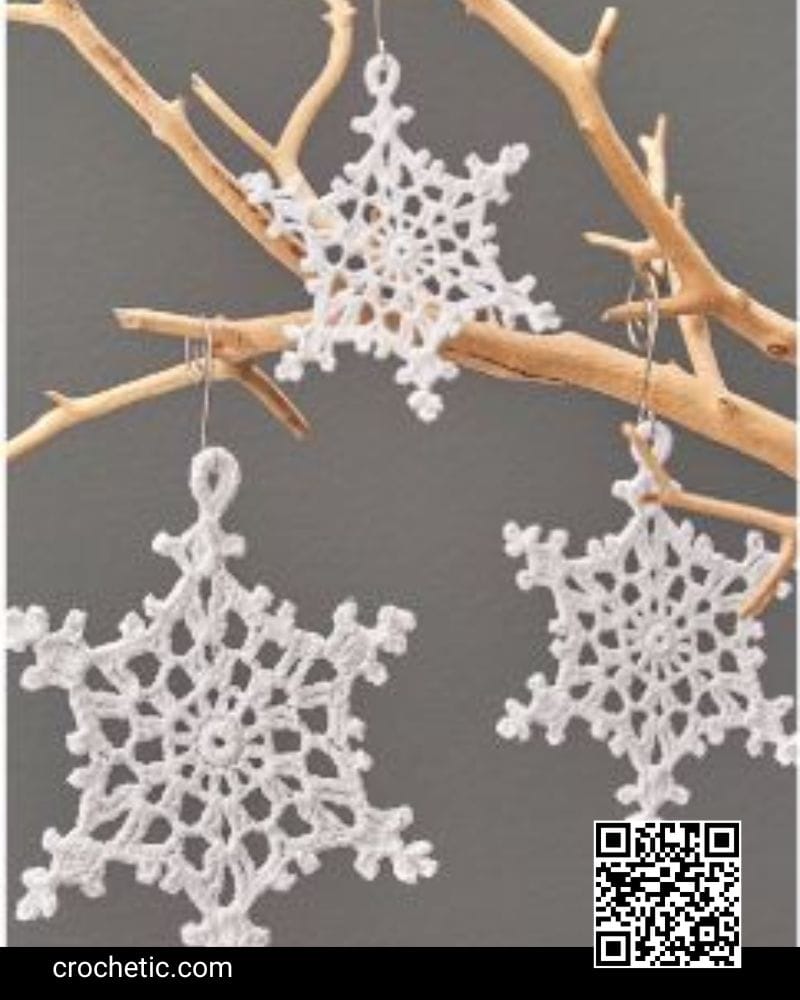 Beautiful Lacy Snowflake Ornaments - Crochet Pattern