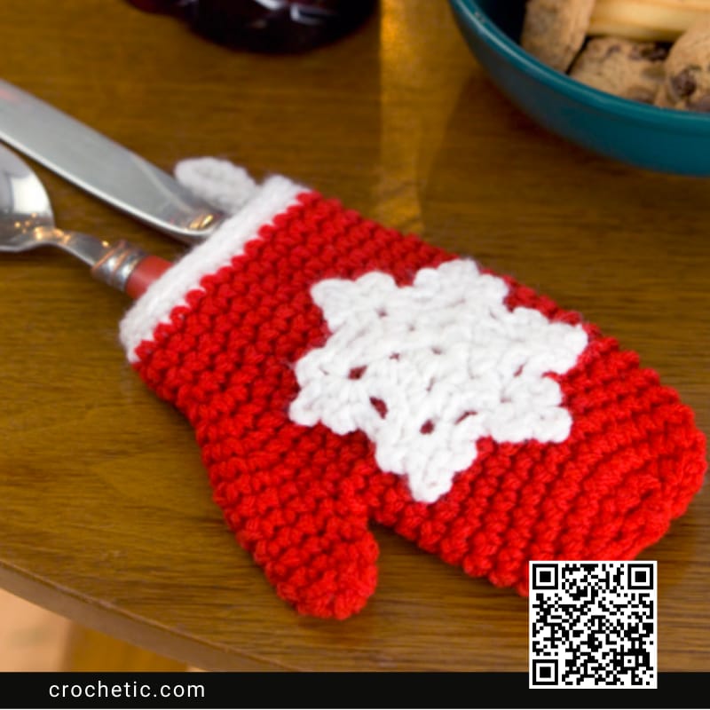Crochet Snowflake Mitten Ornaments - Crochet Pattern
