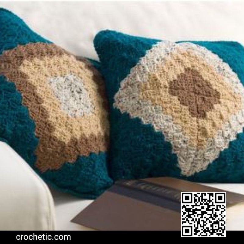 Double Take Pillow - Crochet Pattern