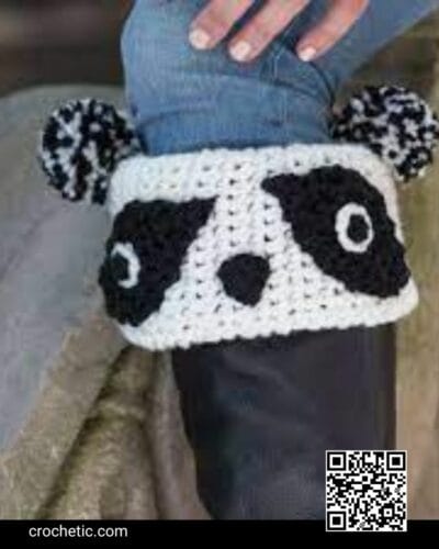Panda Boot Cuffs – Crochet Pattern