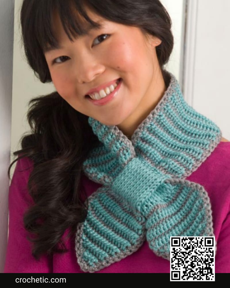 Bow Tie Neck Warmer - Crochet Pattern