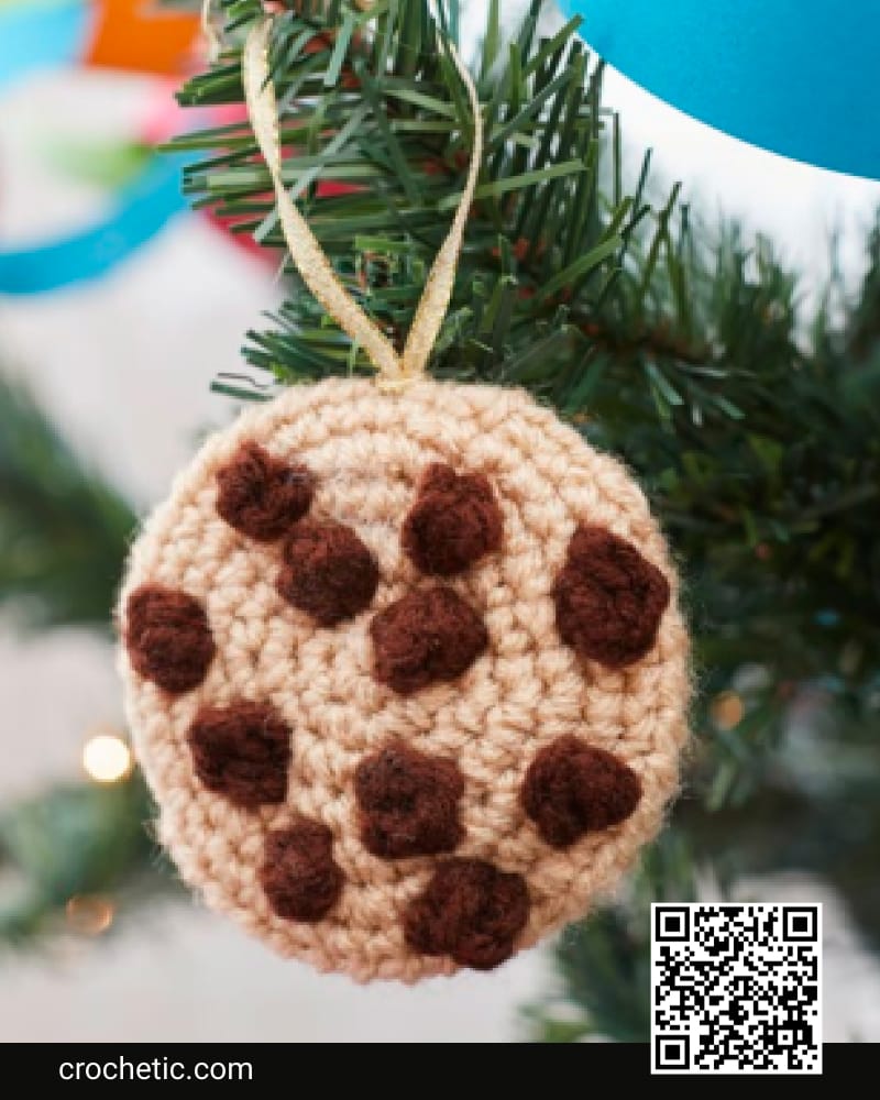 Chocolate Chunk Cookie Ornament - Crochet Pattern