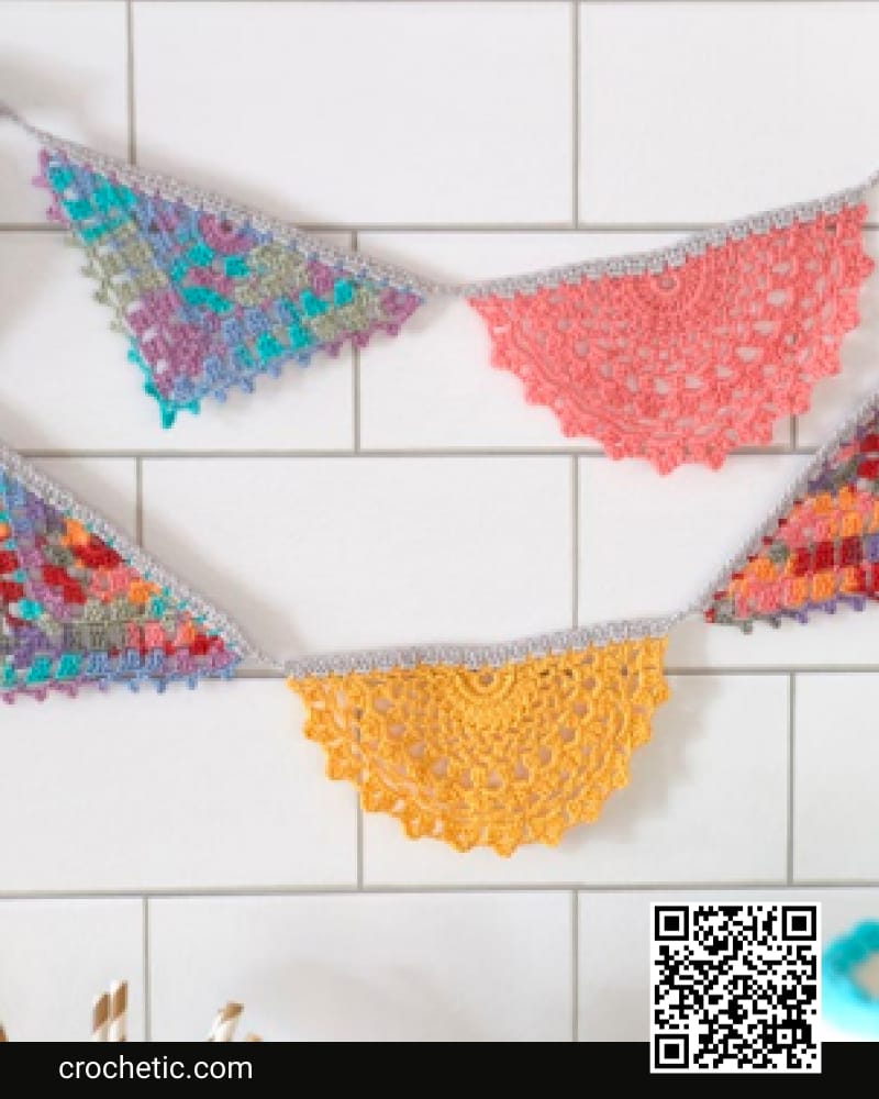 Celebration Doily Garland - Crochet Pattern