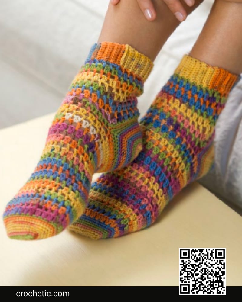 Crochet Heart & Sole Socks - Crochet Pattern