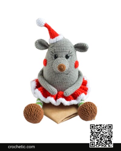 Christmas Mouse - Crochet Pattern