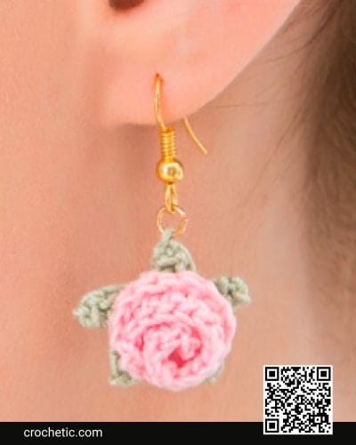 Rosebud Earrings - Crochet Pattern