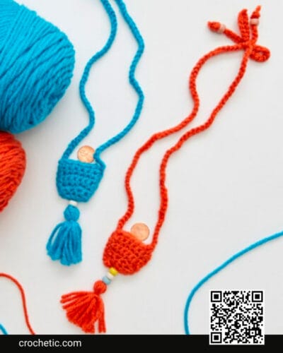 Beginner Penny Pocket Necklace - Crochet Pattern