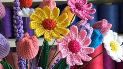 Crochet Daisy Flower Tutorial - Free Pattern