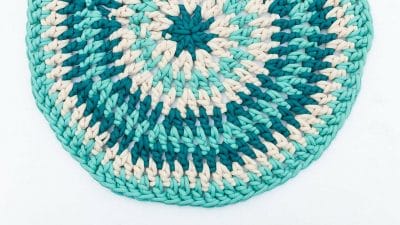 Crochet a Quick & Easy Rug - Free Pattern