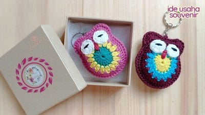 Crochet an Owl Keychain Tutorial - Free Pattern