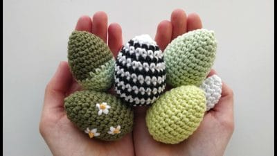 Crochet a Mini Easter Egg - Free Pattern