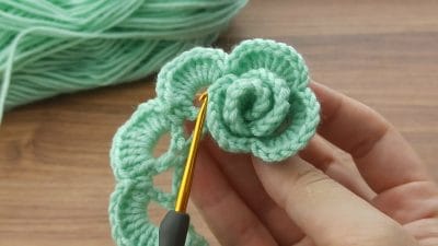Very Easy Crochet Rose Motif - Free Pattern